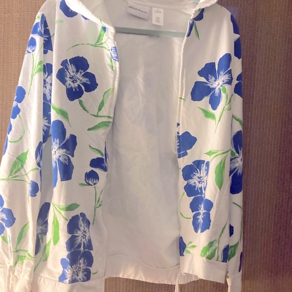Alfred Dunner Floral Hoodie - Picture 9 of 9